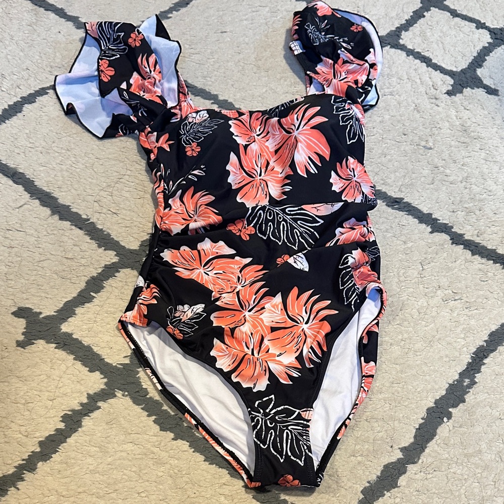 Eomenie Women's Tummy Control One Piece Swimsuit Ruffle Square Neck Bathing Suit